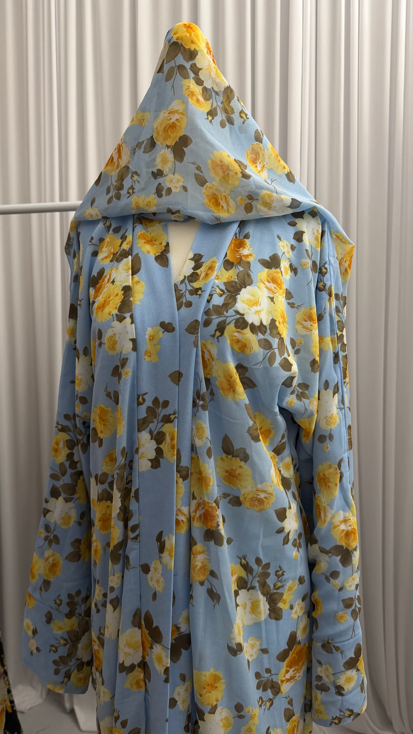 Warda Bloom - Floral Print