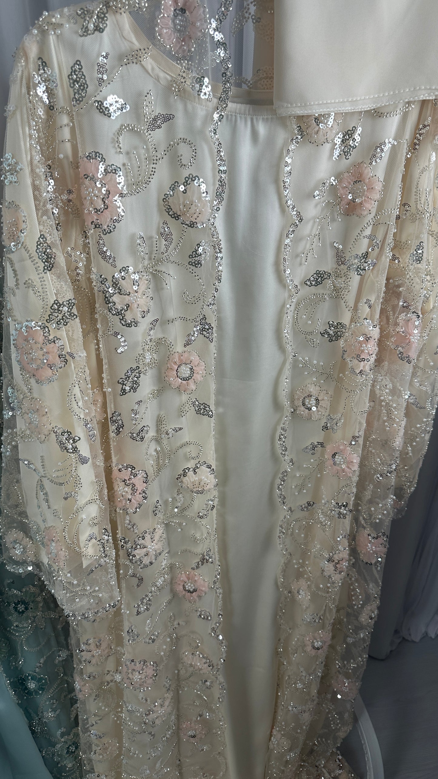 BLOSSOM LIMITED EDITION DRESS (cream)