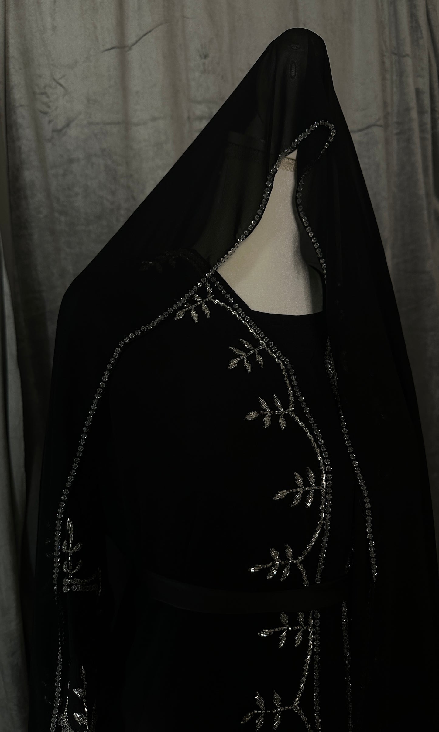 Zara Abaya