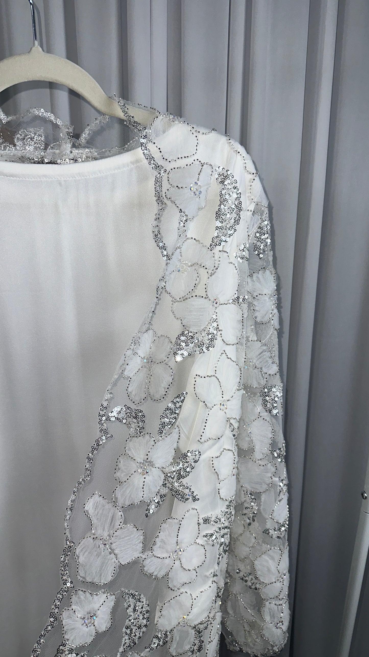 BLOSSOM LIMITED EDITION DRESS (white)