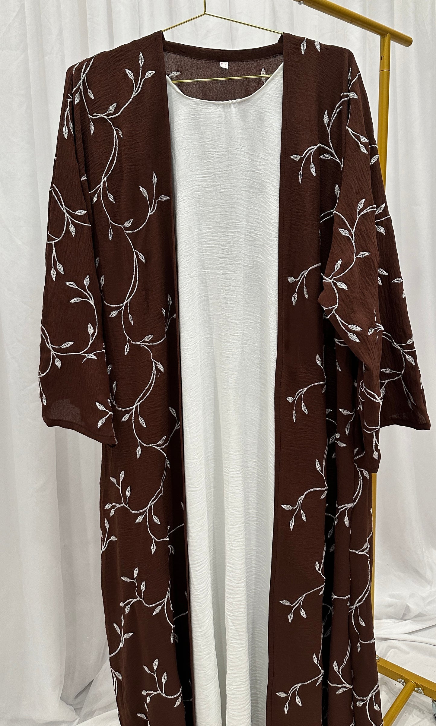 Embroidered Abaya Leaf