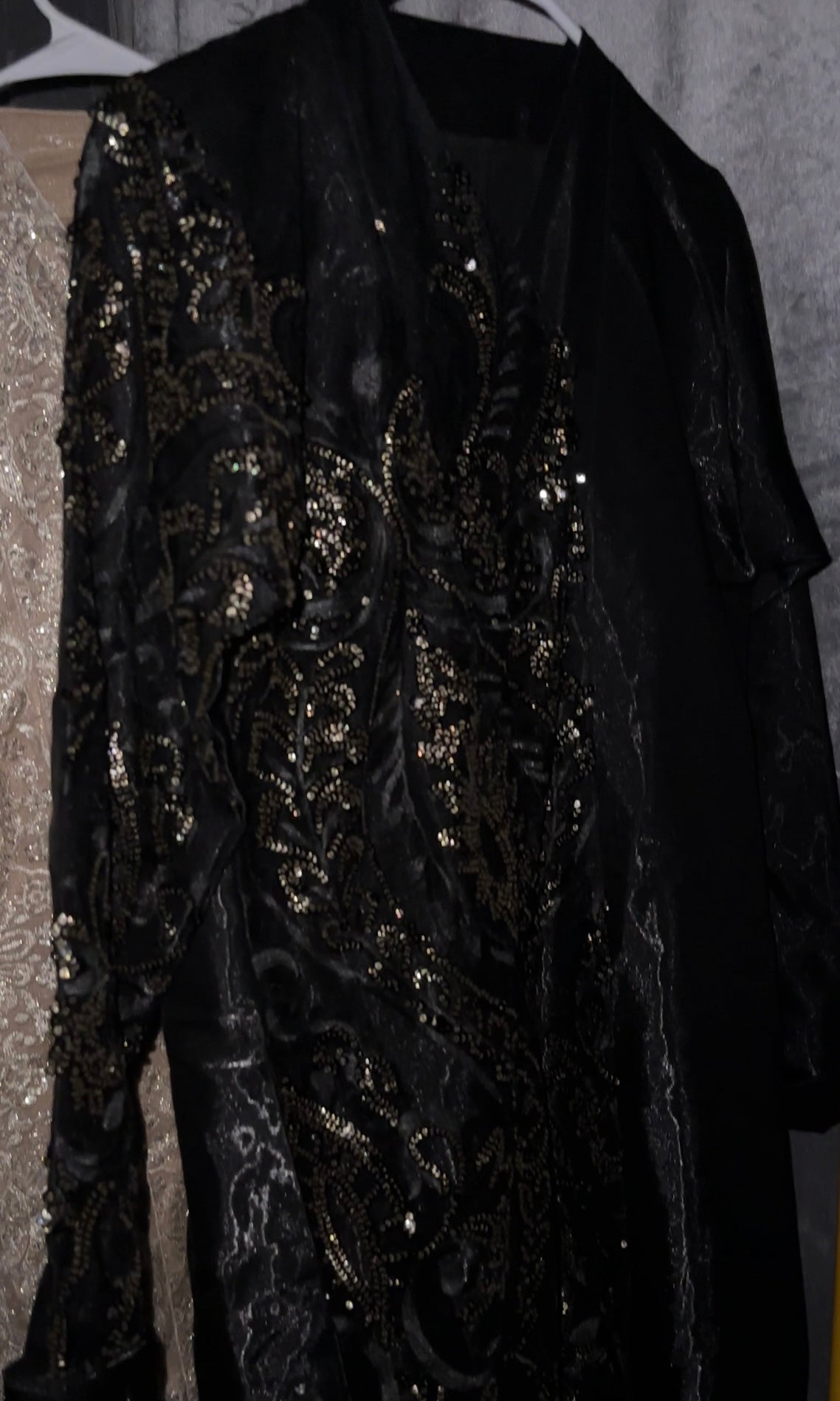 Laced Abaya in Black