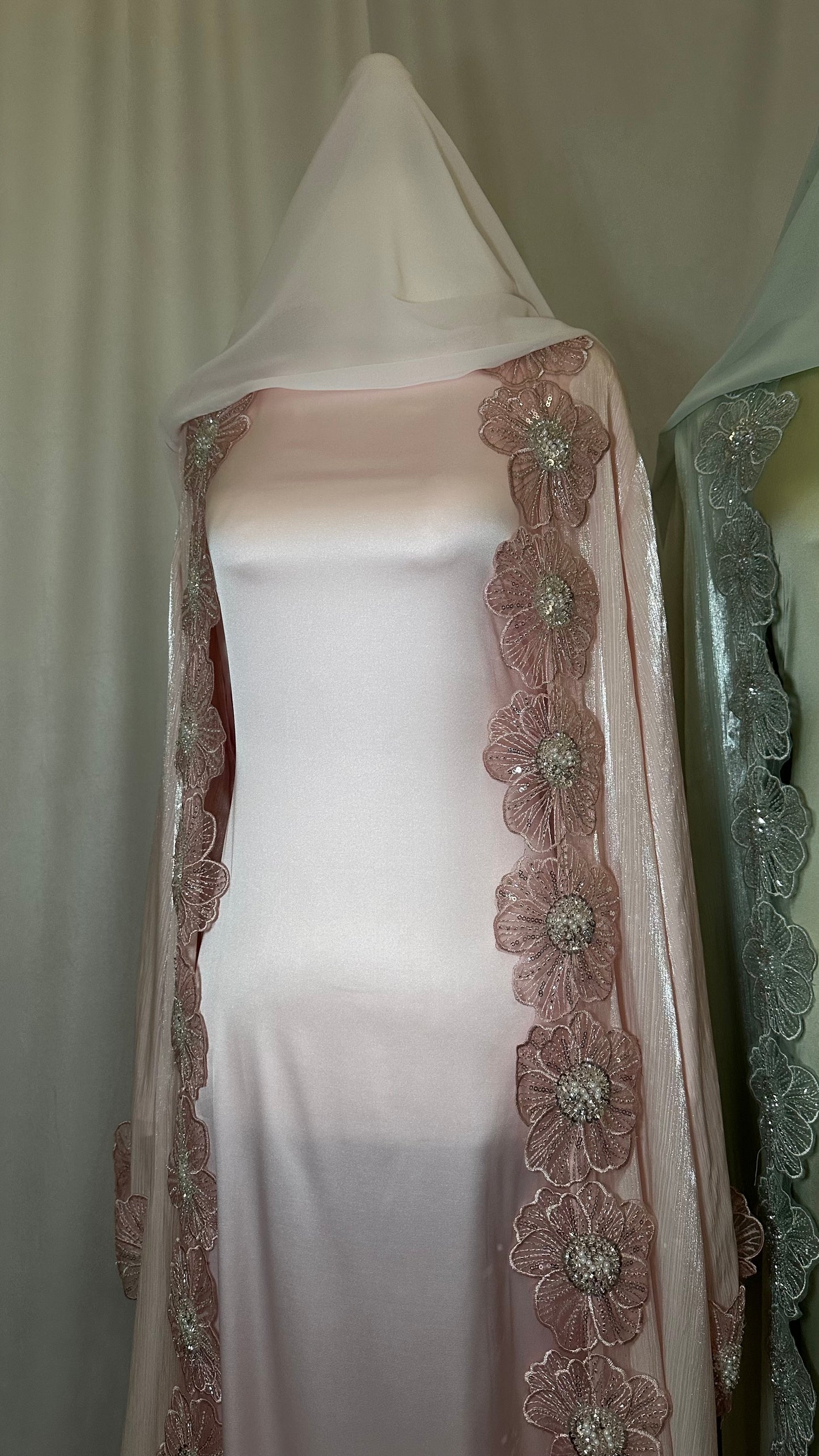 Petal Veil- Pink